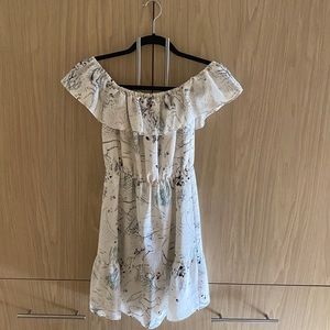 White silk patterned Club Monaco dress size 00